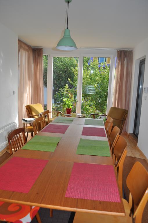 Punkrock Harbour Pension Baehr Karlsruhe Bagian luar foto